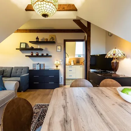Apartment Tiffany Nowe Bystre